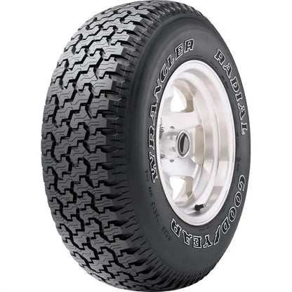 Wrangler Radial All-Season Tire  235/75R15, 105S Load Rating, Blackwall