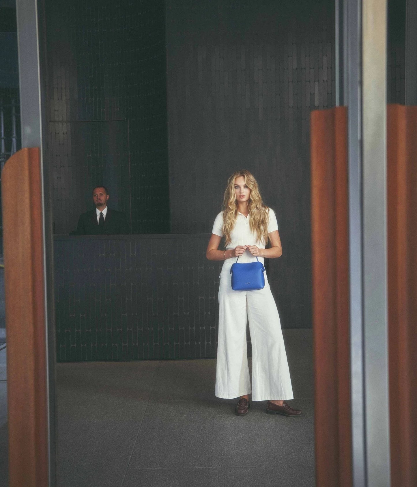 Medium Swann | Bleu Cobalt