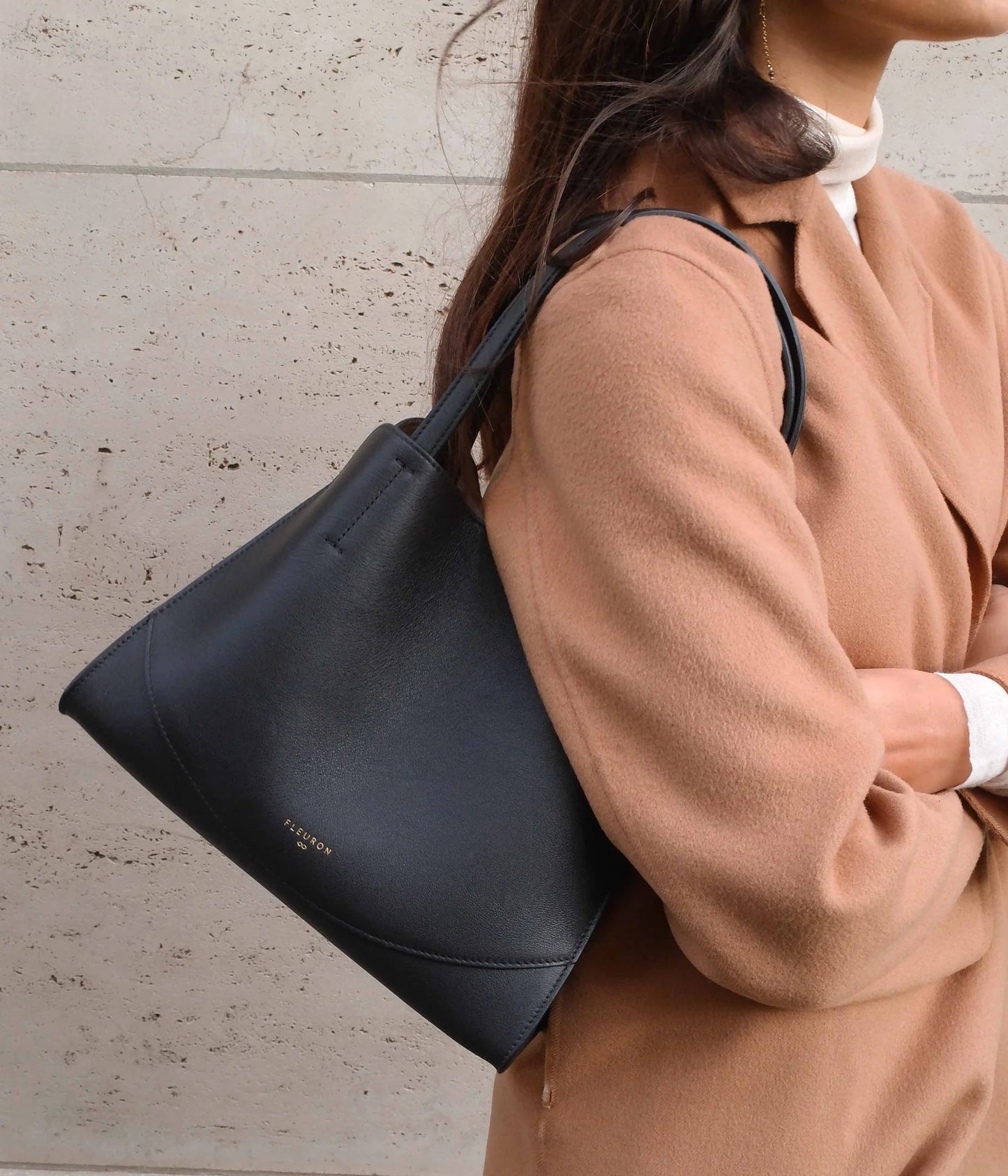 Mini Oak | Noir Lisse