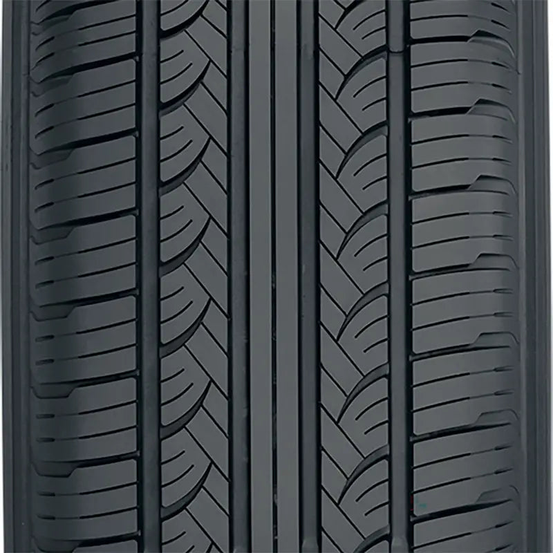 205/70R15 Yokohama Avid Touring-s Passenger Car Tire