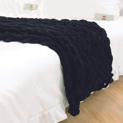Chunky Cable-Knit Decorative Throw Blanket for Living Spaces