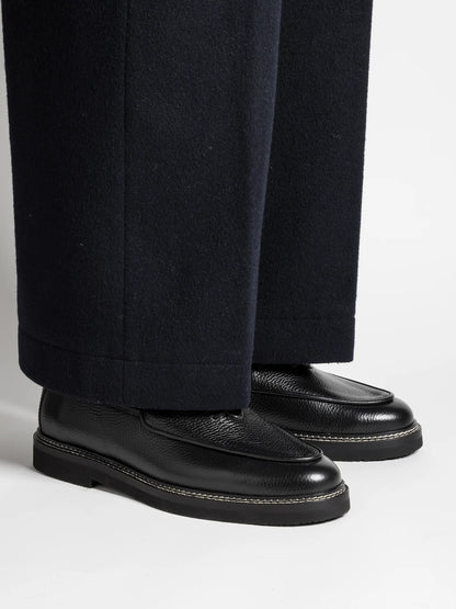 OLIVIER BLACK GRAINED