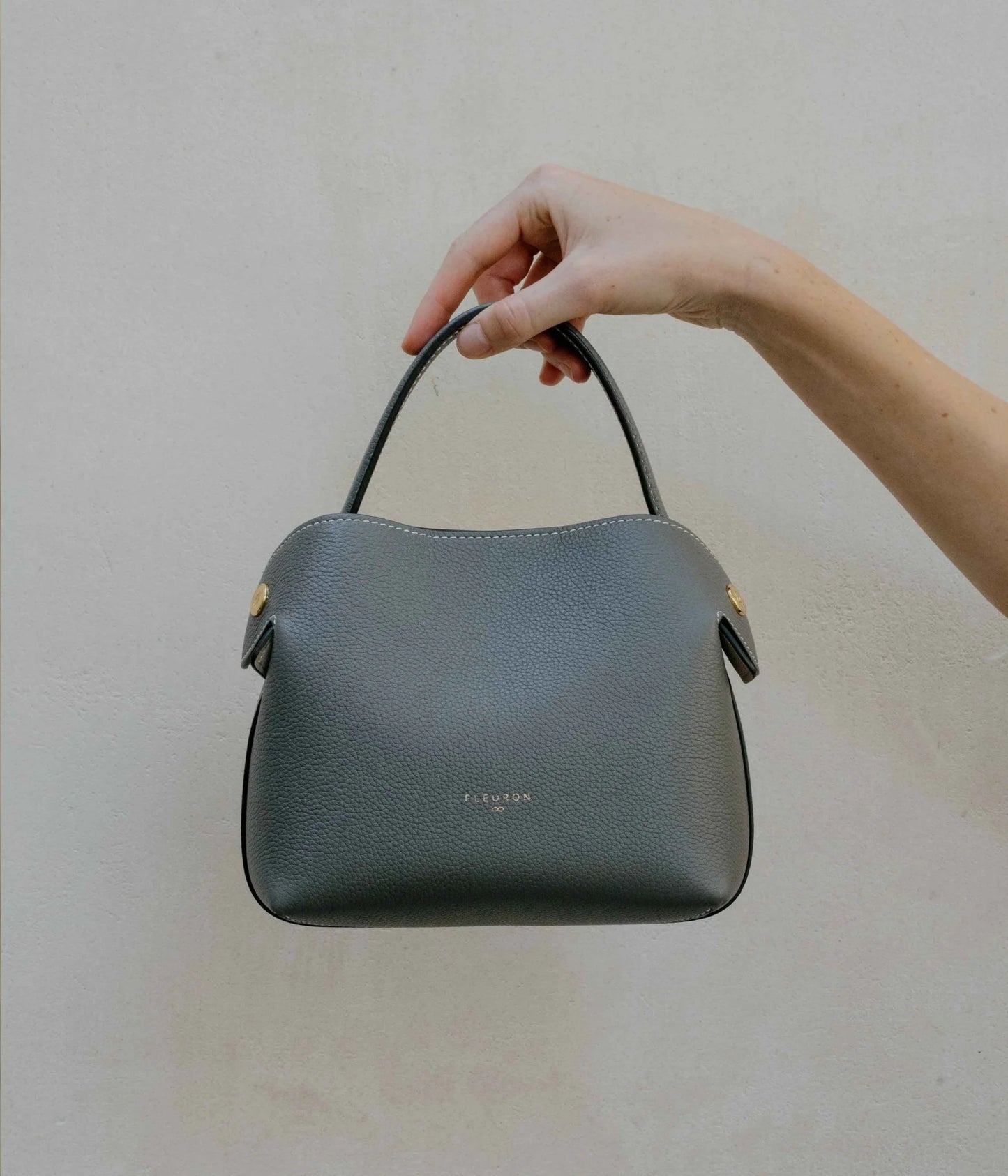 Mini Swann | Gris Ciment
