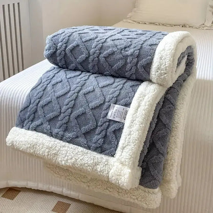 All-Season Reversible Throw Blanket for Living Room & Bedroom