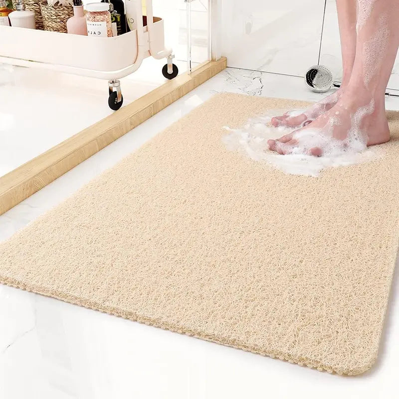 Non-Slip Shower Mat with Quick-Drain Texture and Secure Grip