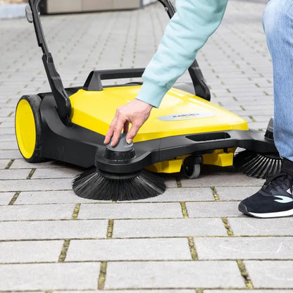 Karcher S 6 Twin Outdoor Push Sweeper, 10 Gallon, 33.9″ Width, Quiet 42dB, Lightweight & Portable