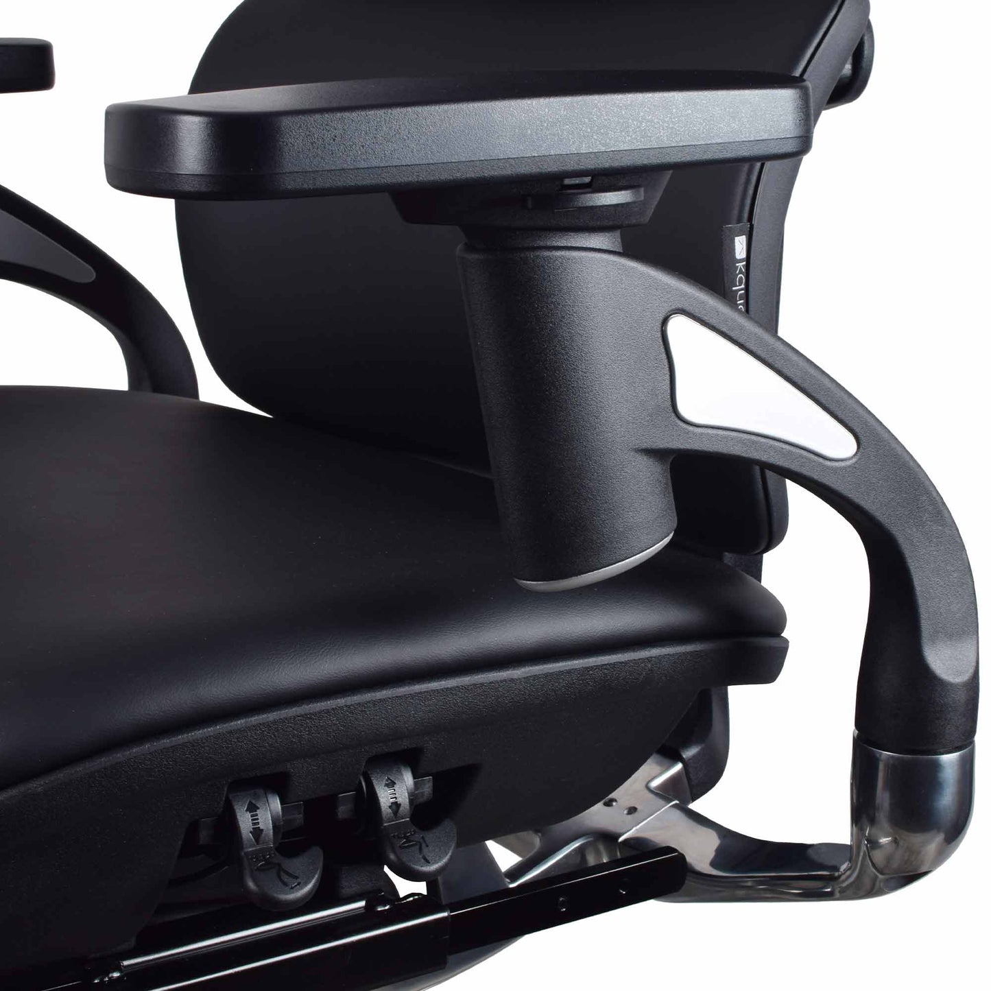 Chaise ergonomique de bureau - TERRANA PREMIUM Noire en cuir reconstitué