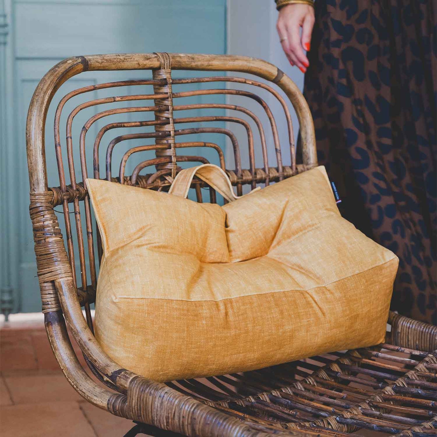 Coussin lombaire · LEANDRO Or