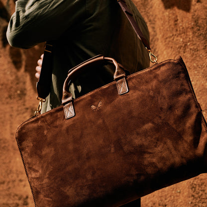Suede Trifold - Tobacco Brown