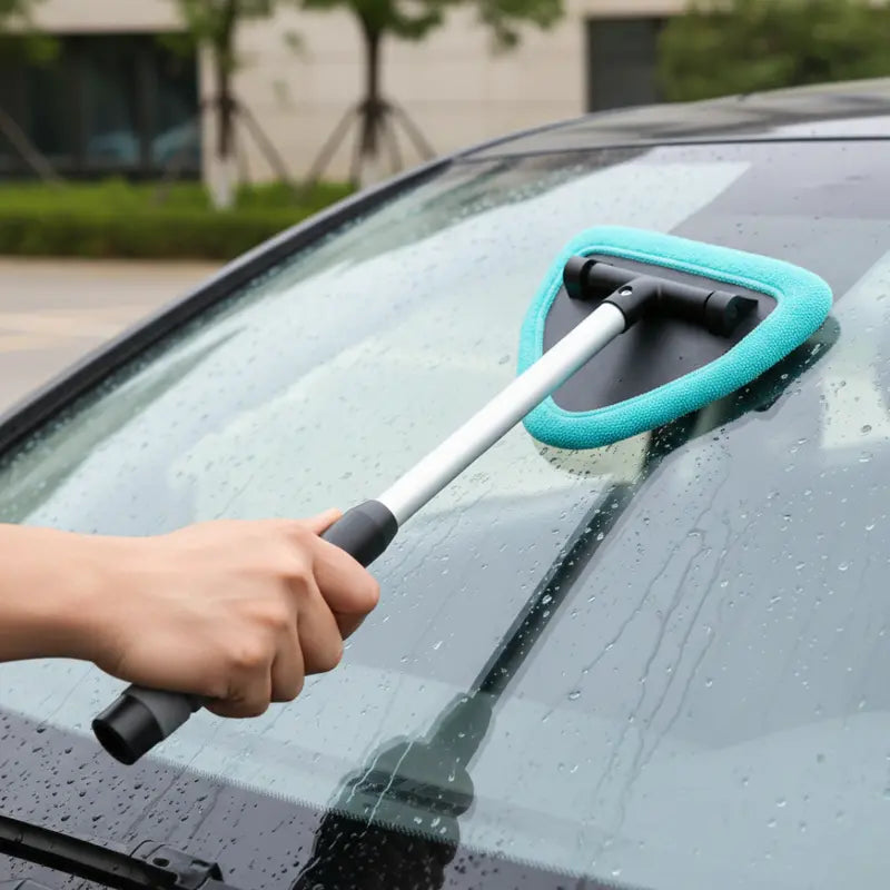 Windshield Cleaning Kit with Extendable Handle and Four Reusable Microfiber Pads