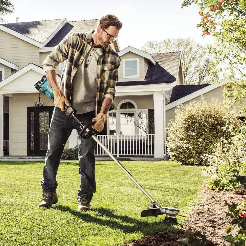 Makita 18V X2 (36V) LXT Lithium-Ion Brushless Cordless String Trimmer Kit with 4 Batteries (5.0Ah) XRU15PT1 from Makita