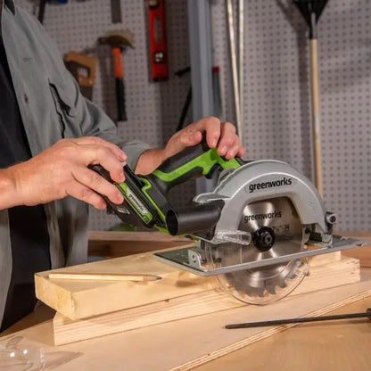 24V 7-1/4-Inch Cordless Circular Saw  Lightweight & High-Torque