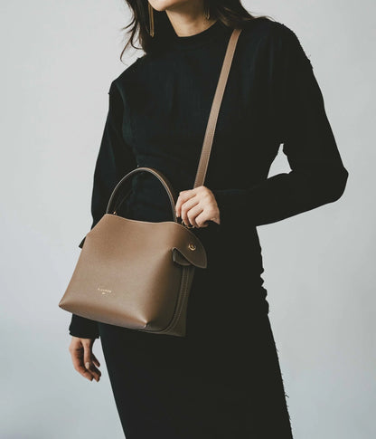 Medium Swann | Marron Glacé
