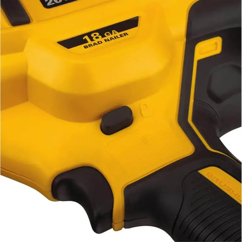 DEWALT 20V MAX XR Cordless Brad Nailer (DCN680B)  18-Gauge Tool-Only Model