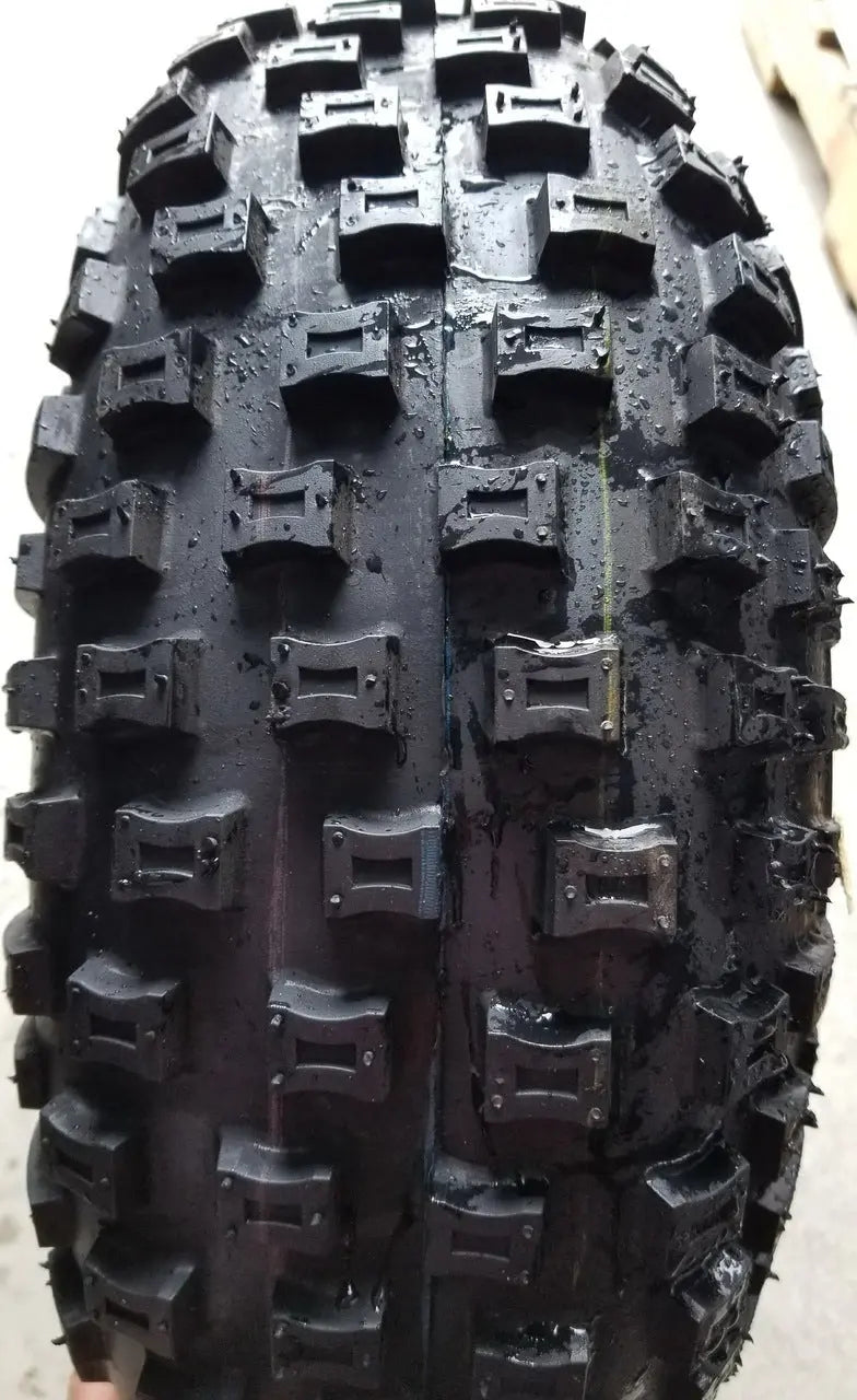 Deestone D929 16/8.00-7