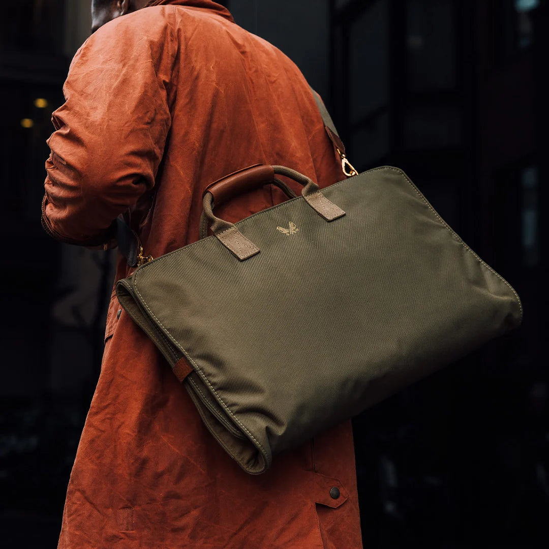 Trifold - Olive