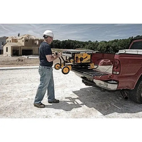 DEWALT 10-Inch Table Saw  15-Amp Motor, 32-1/2-Inch Rip Capacity, Integrated Rolling Stand