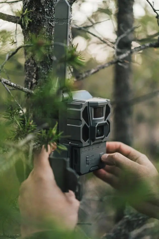 TACTACAM Reveal X Gen 3.0 LTE Trail Camera, 1080p FHD, AT&T/Verizon, GPS, Night Vision, Durable Antenna