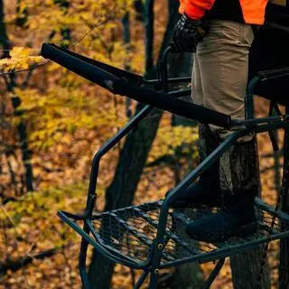 Jumbo Jack Hunting Ladder Stand  Adjustable Shooting Rail with Oversized Mesh Seat