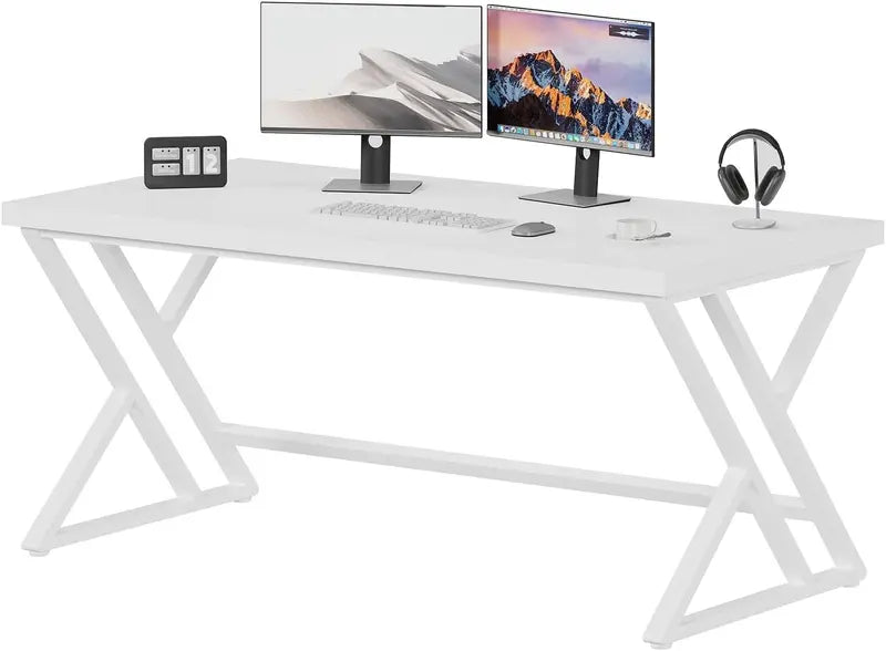 Industrial-Style Wooden Computer Desk with Metal Frame  60-Inch Executive Gaming & Study Table for Bedroom or Living Room