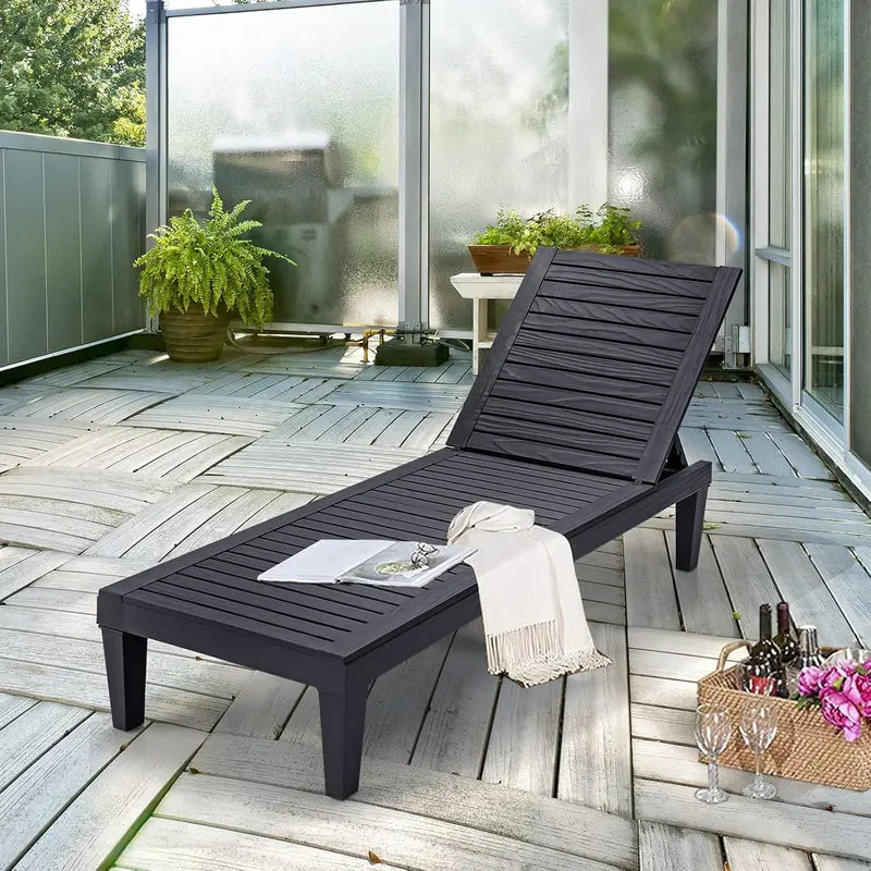 Lightweight Adjustable Chaise Lounge Chair  Outdoor Recliner with Multi-Angle Backrest