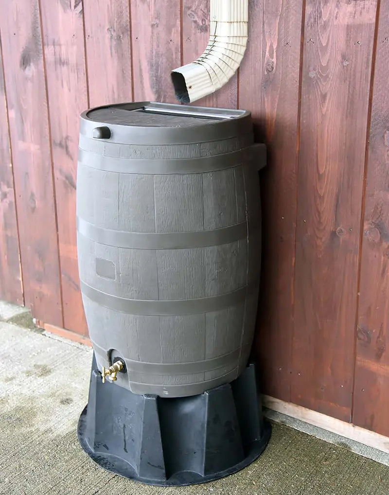 RTS Home Accents Polyethylene 50 Gallon Flat Back Brass Spigot Rain Barrel, Walnut Color