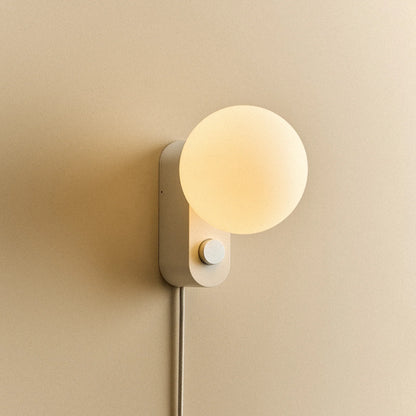 Alumina Multi-Use Lamp in Chalk