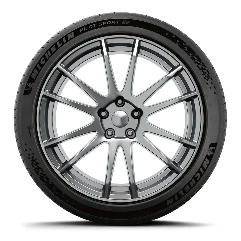 HL245/35ZR21/XL All-Season Tire  99Y Load & Speed Rating