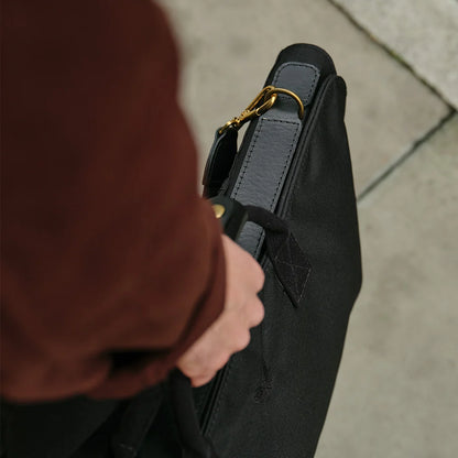 Trifold - Black