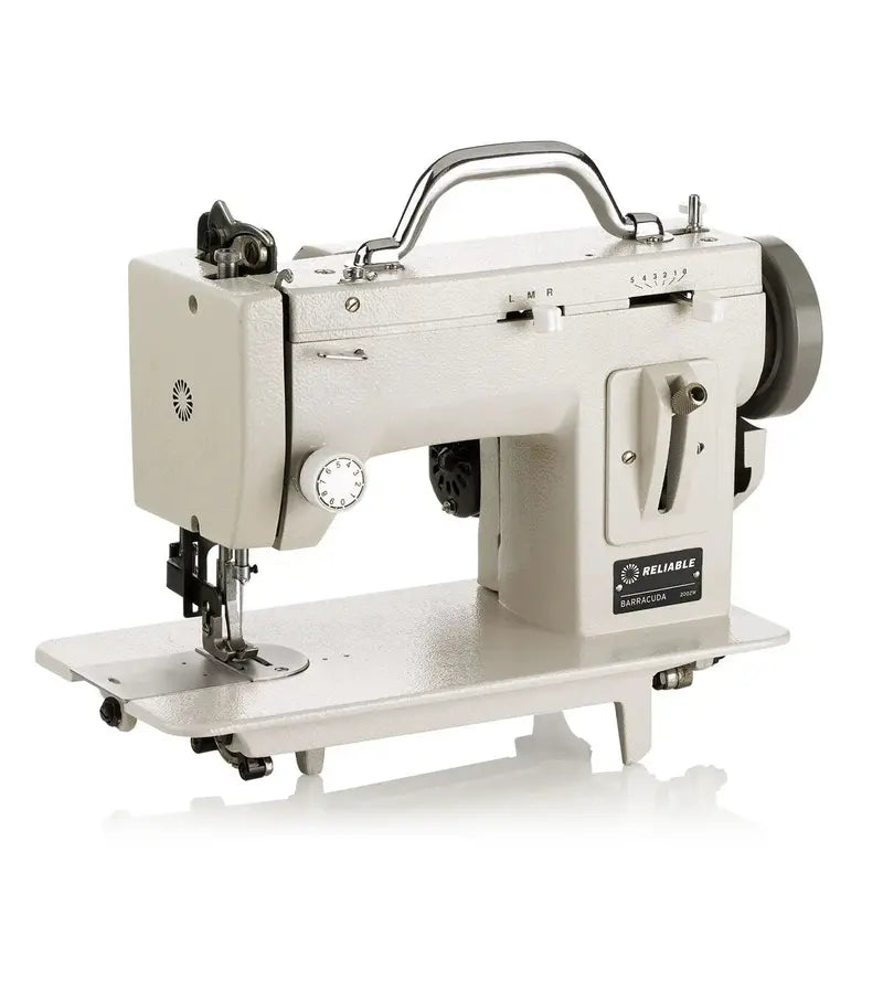 Reliable Barracuda 200ZW Walking Foot Sewing Machine for Heavy-Duty Projects