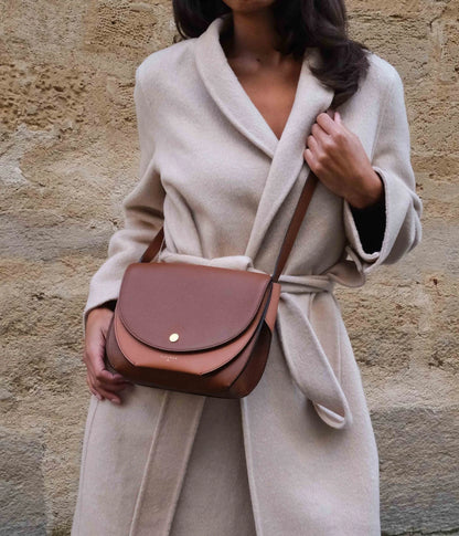 Magnolia | Marron Caramel