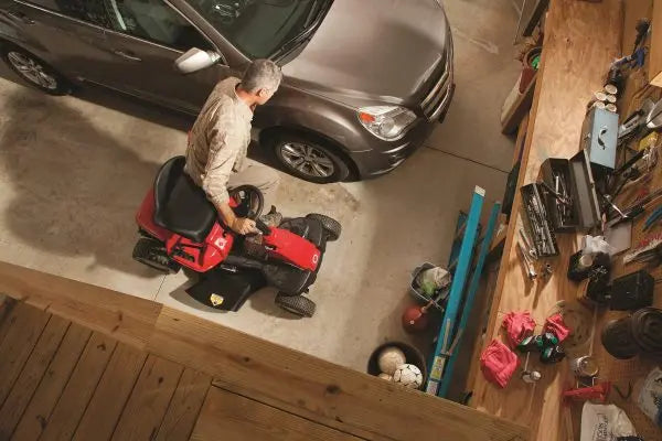 Remanufactured Troy-Bilt TB30 30-Inch Riding Lawn Mower ¡ª 382cc Engine, 6-Speed Transmission