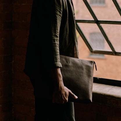 Flight Folio XL - Brown Leather
