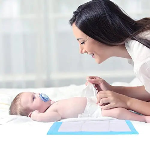 Rocinha 100 Pack Disposable Waterproof Changing Pads for Baby  Breathable Underpads, 17″x13″