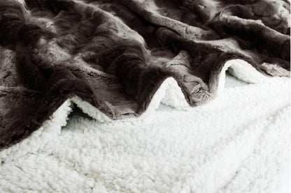 Couverture fausse fourrure