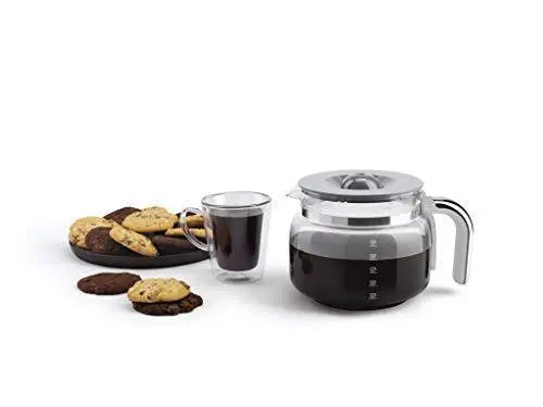 Smeg Retro-Style Drip Coffee Maker  Compact Cream-Colored Appliance (173 x 128 x 113 mm)