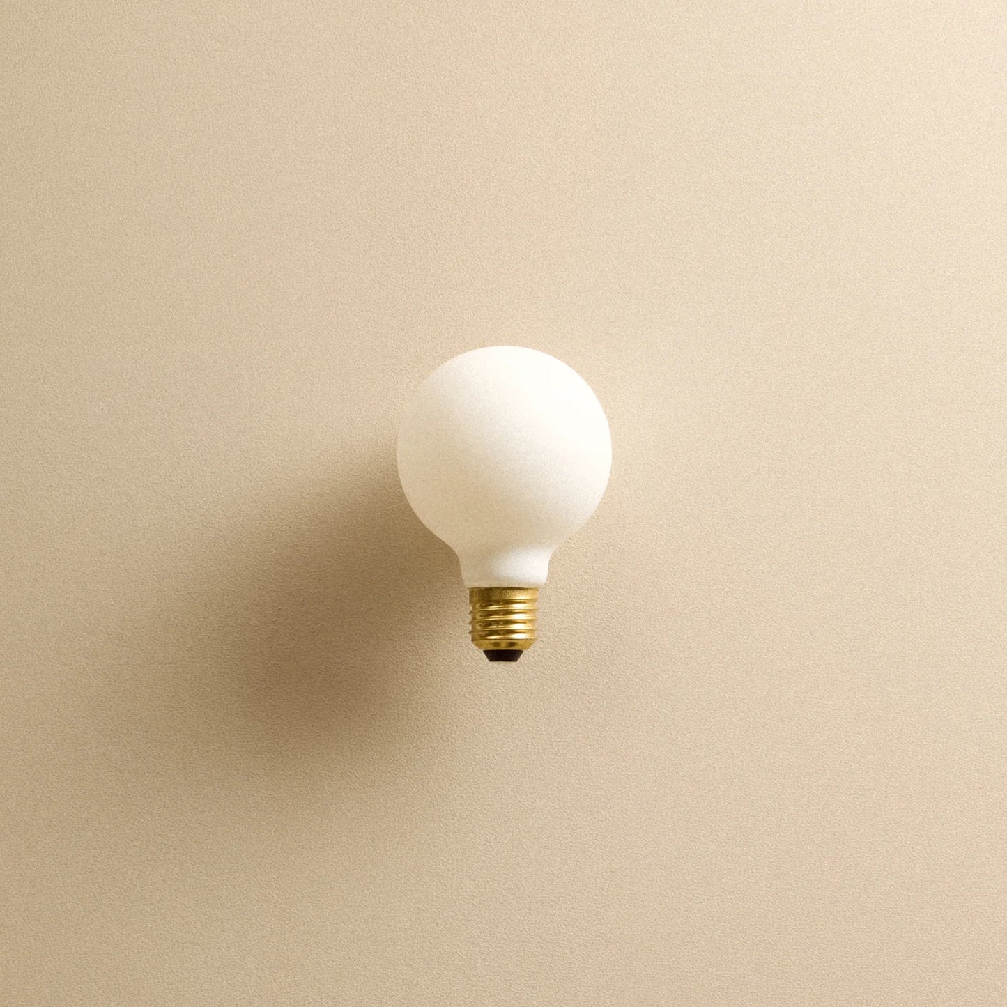 Porcelain II E27 LED Bulb