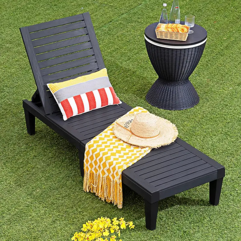 Lightweight Outdoor Chaise Lounge  5-Position Adjustable Recliner for Patio, Balcony, Beach or Backyard, Single Chair in Black