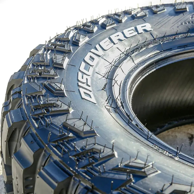 Set of 4 Cooper Discoverer STT Pro LT Mud-Terrain Tires  275/70R18, 10-Ply, E-Rated
