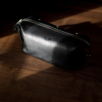 Leather Wash Bag / Dopp Kit - Black