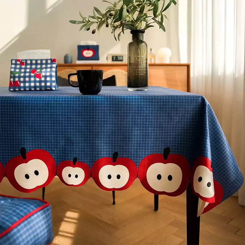 Modern INS-Inspired Checkered Tablecloth — Waterproof & Oil-Resistant Dining Cover