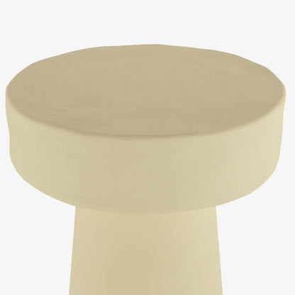 Petite table d appoint ronde design en magn sie cr me An mone