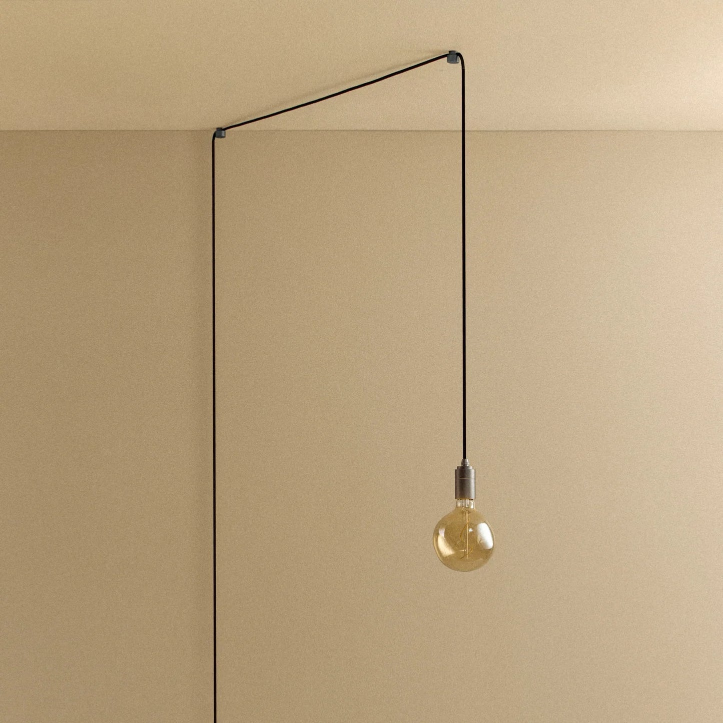 Voronoi I Plug-In Pendant in Graphite