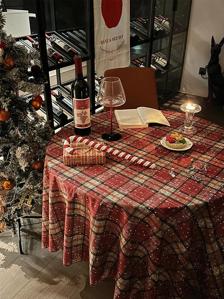 Red Plaid Holiday Tablecloth  Festive Christmas Dining Room Decoration