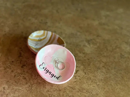 Decorative Trinket Dishes  Small-Scale Display Bowls for Jewelry, Keys or Desk Accessories