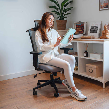 Chaise ergonomique de bureau - LAMA en mousse et maille