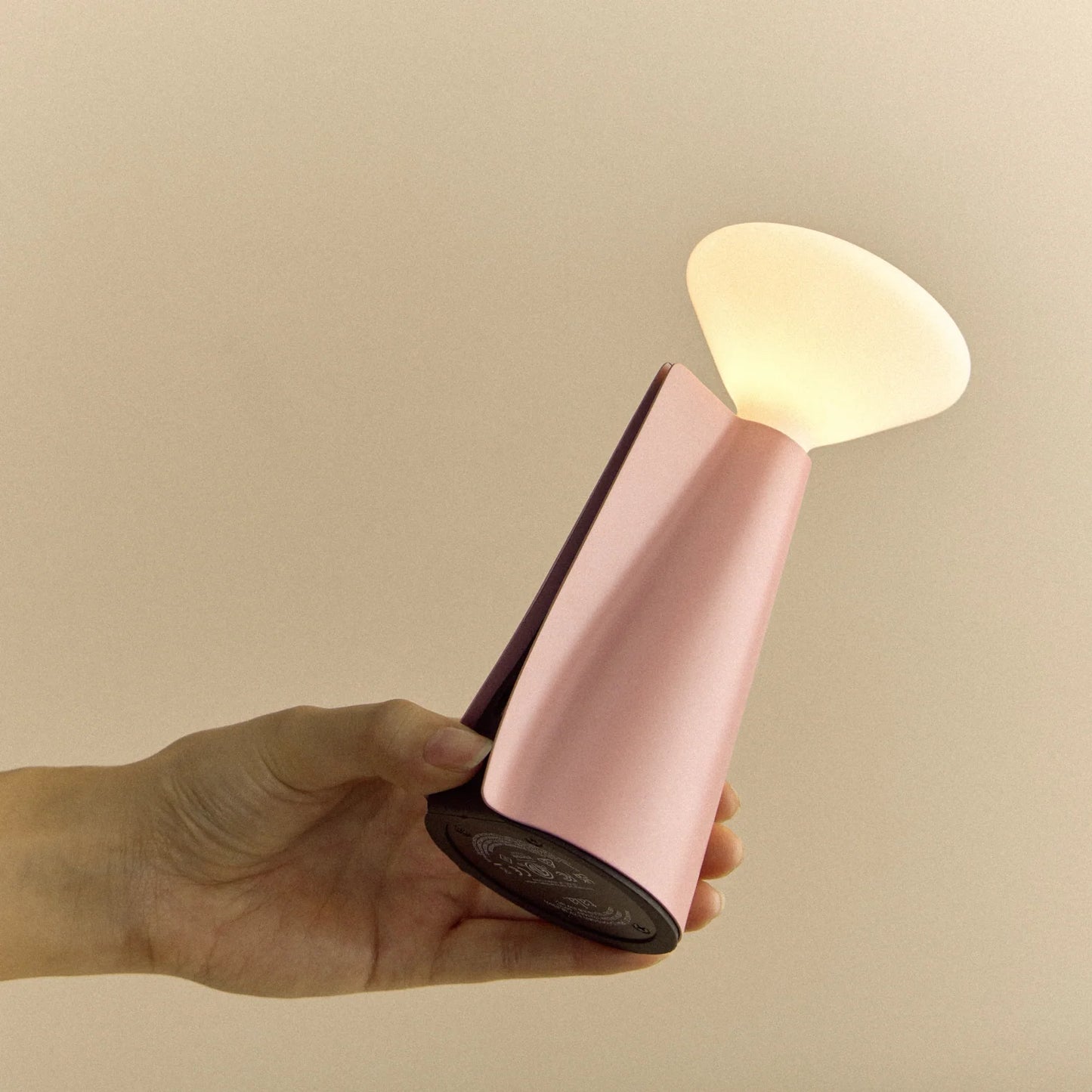 Mantle Portable Lamp in Peony Pink