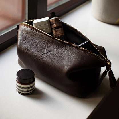 Leather Wash Bag / Dopp Kit - Brown