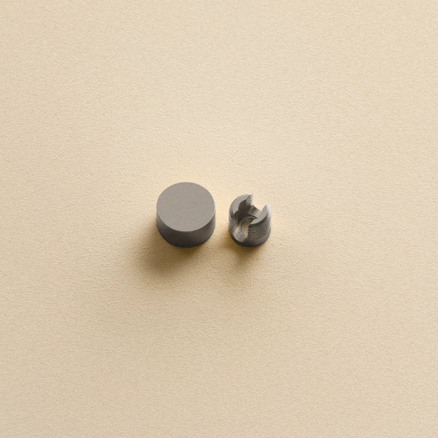 Cable Bracket in Graphite