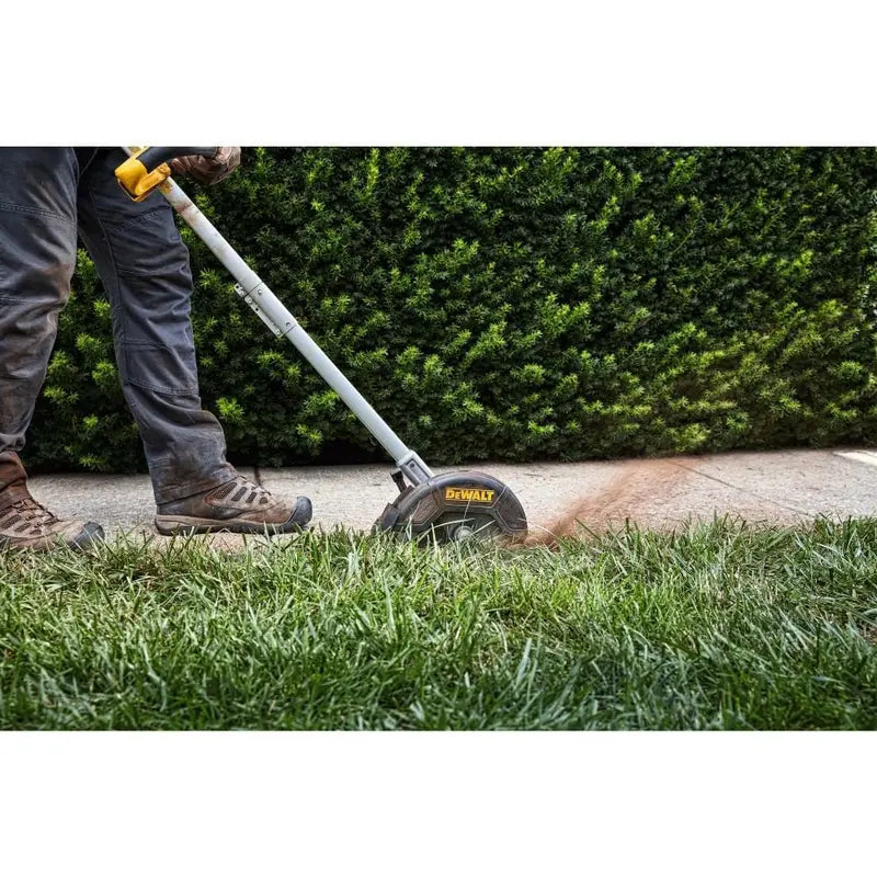 DEWALT 20V MAX* Brushless Cordless Edger Kit DCED400M1 from DEWALT
